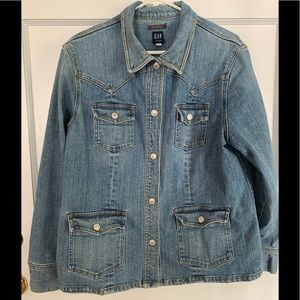💕 GAP Women’s Jean Jacket -EUC